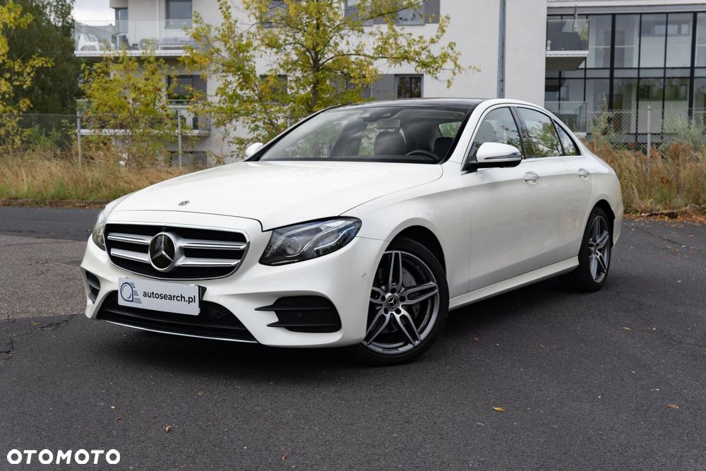 Mercedes-Benz Klasa E 220 d 9G-TRONIC Exclusive - 2