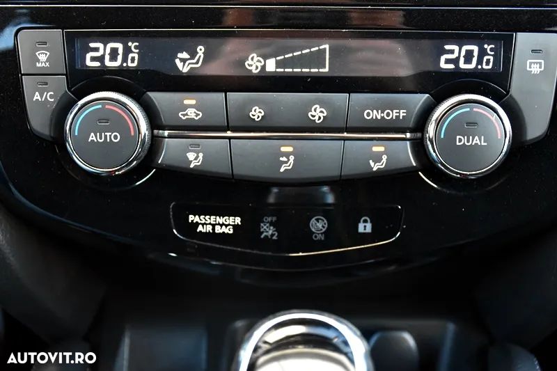 Nissan Qashqai 1.7 dCi Xtronic ALL-MODE 4x4i N-CONNECTA - 13