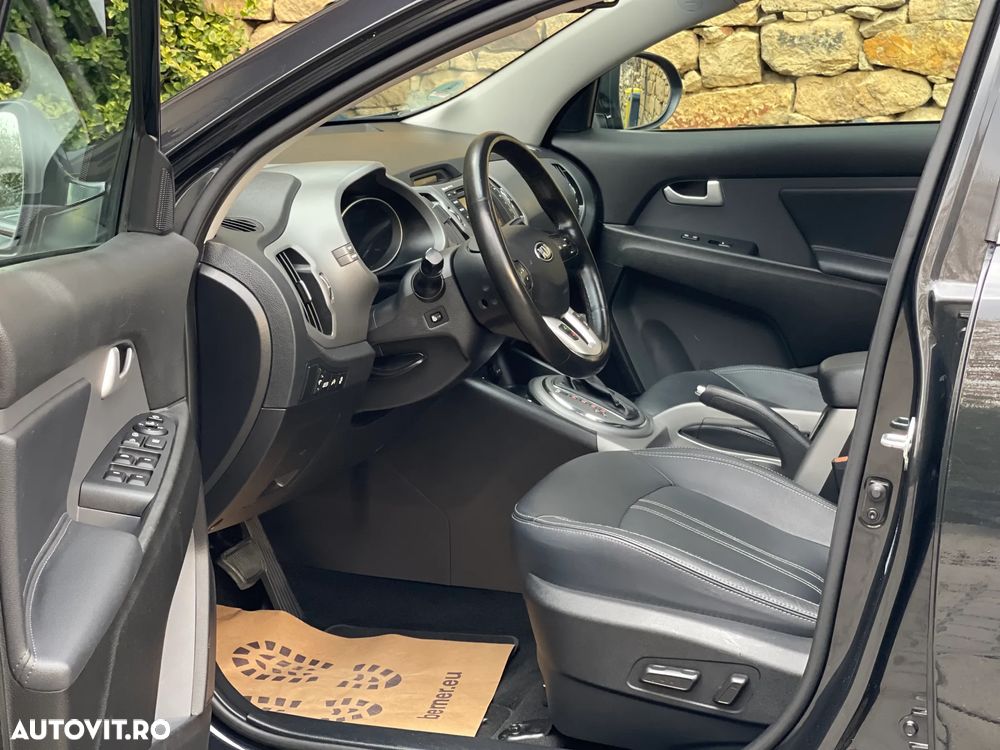 Kia Sportage 2,0 CRDI AWD Aut. Spirit - 19