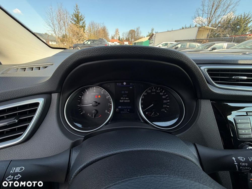 Nissan Qashqai 1.3 DIG-T DCT N-TEC - 29