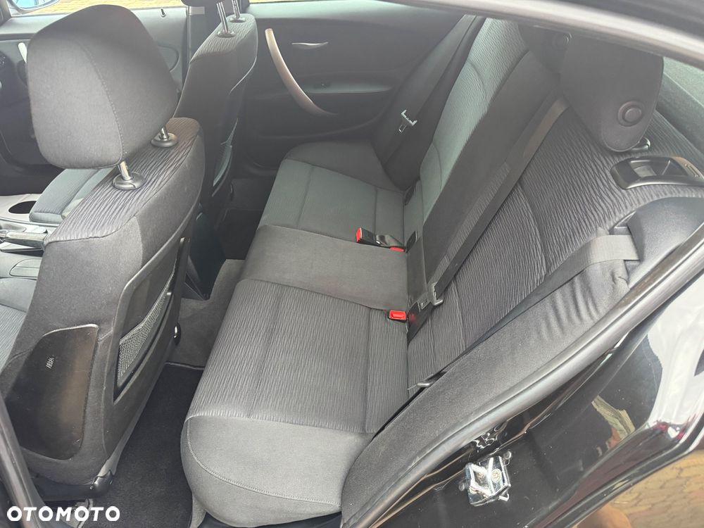 BMW Seria 1 120d - 20
