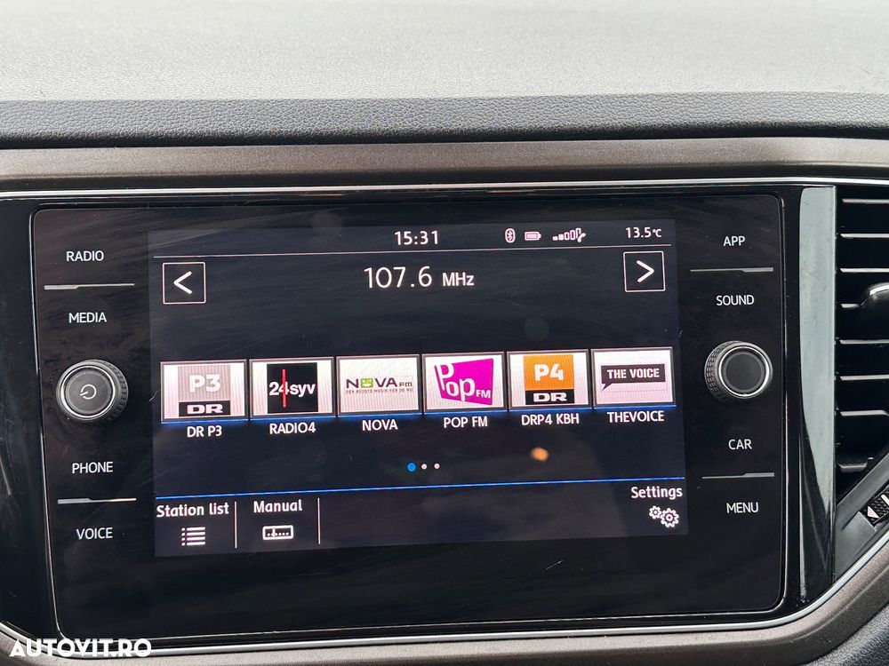 Volkswagen T-Roc - 21
