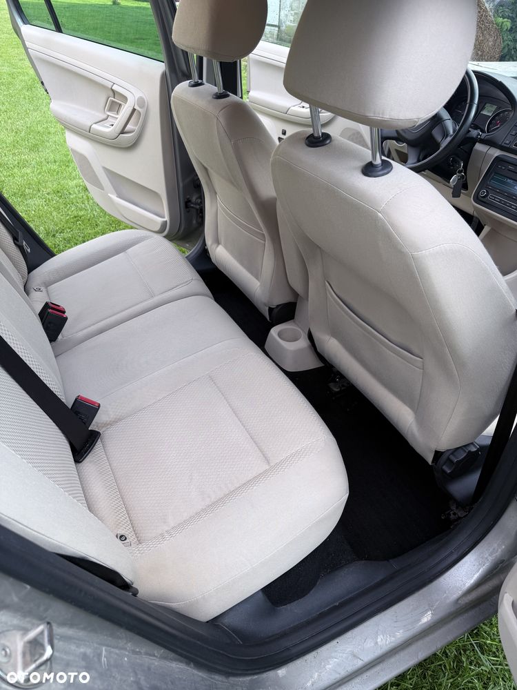 Skoda Fabia 1.6 TDI DPF Style - 4