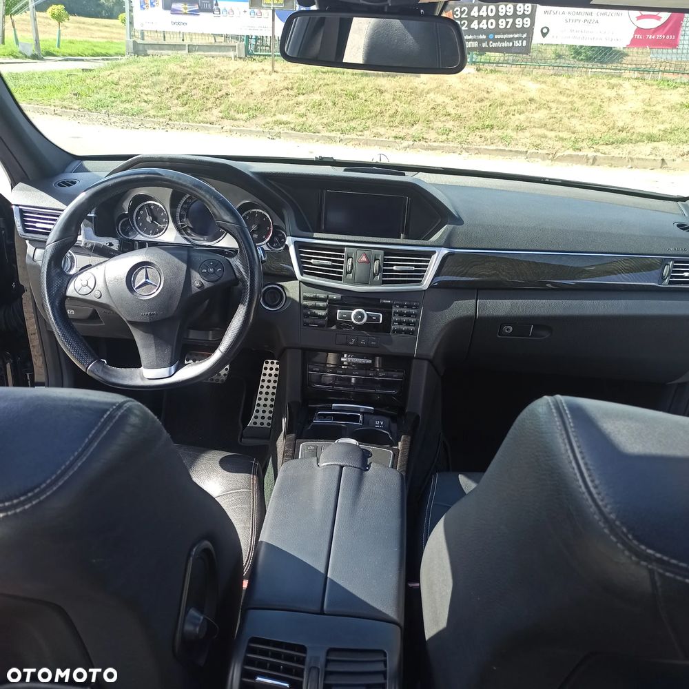 Mercedes-Benz Klasa E - 16