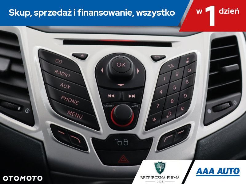 Ford Fiesta - 18