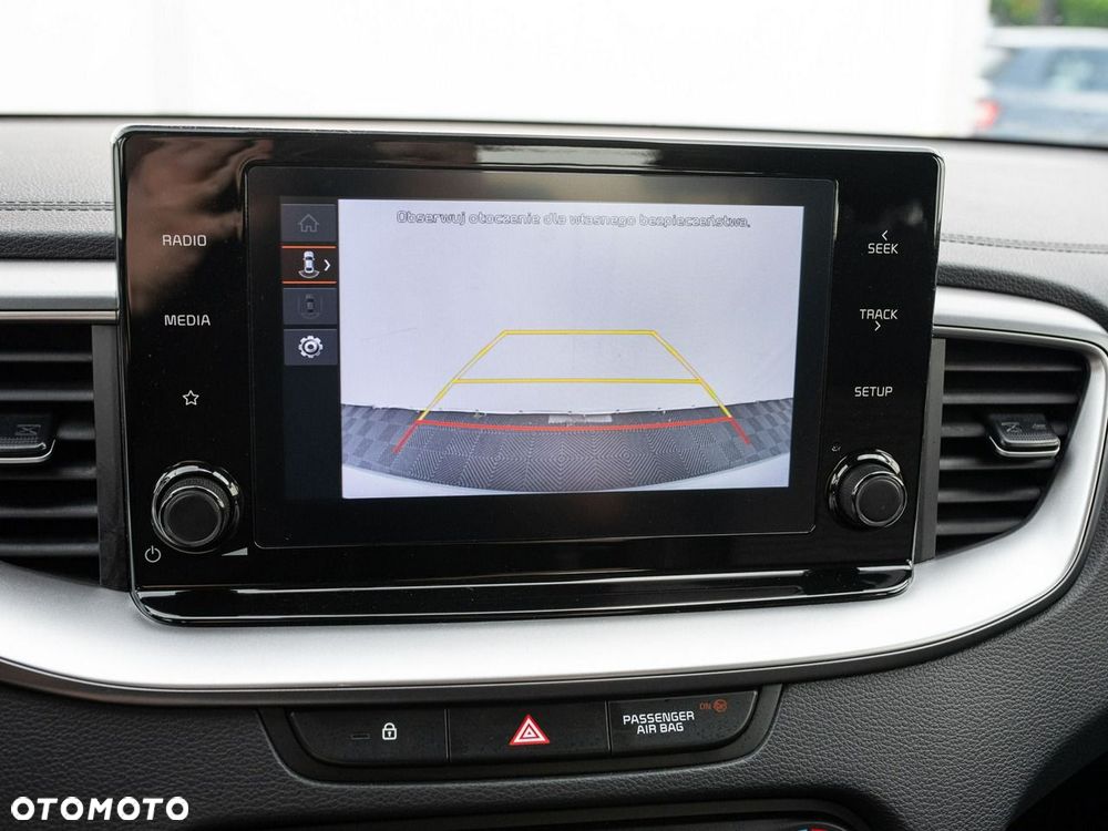 Kia Ceed 1.5 T-GDI M - 18
