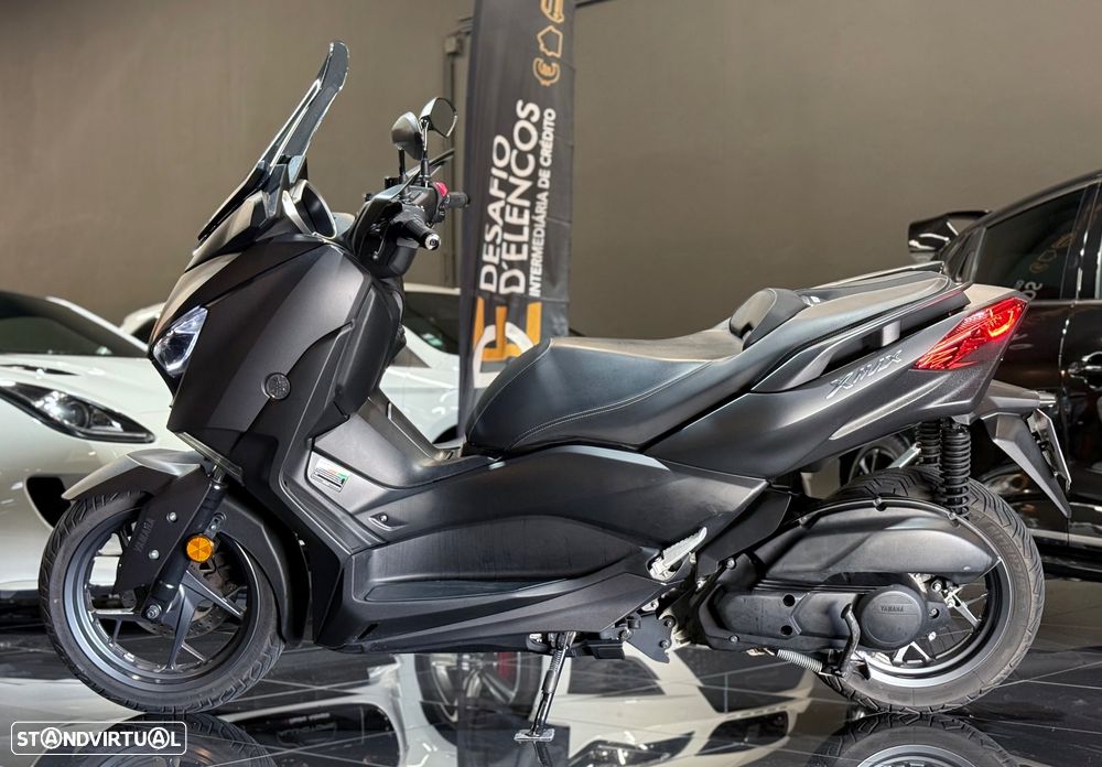 Yamaha X-Max - 10
