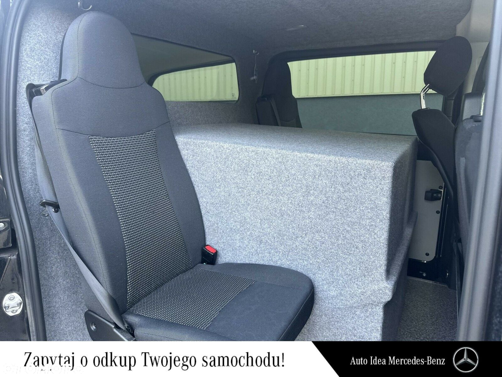 Mercedes-Benz vito POGRZEBOWY - 21