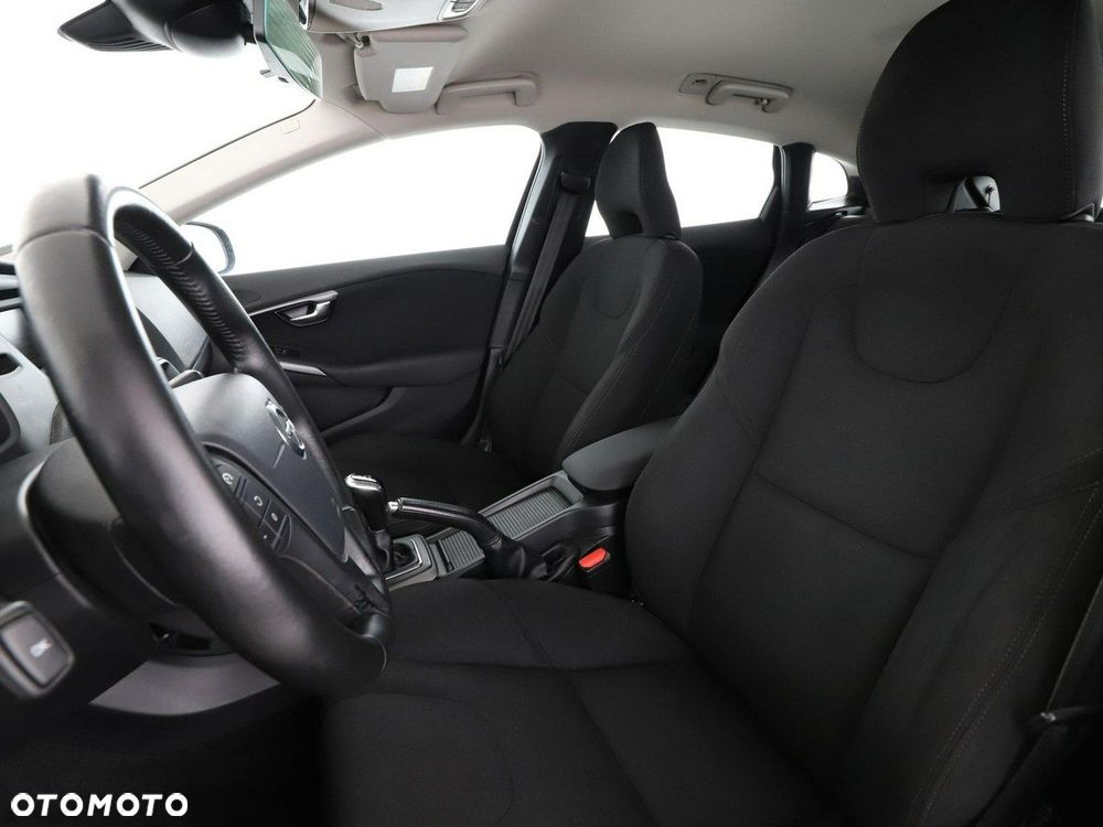 Volvo V40 D2 Kinetic - 14