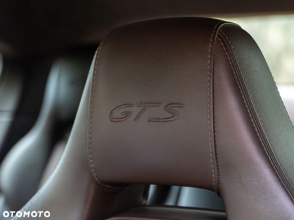 Porsche Panamera GTS - 27
