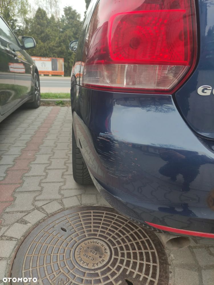 Volkswagen Golf - 4