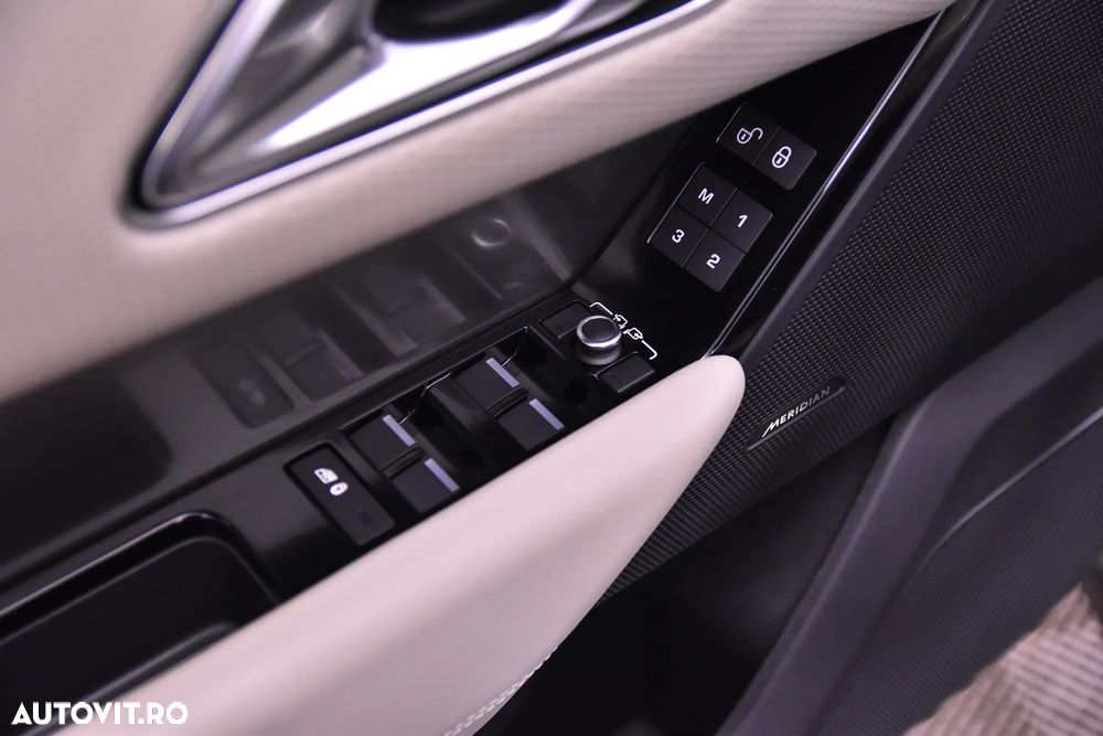 Land Rover Range Rover Velar - 15