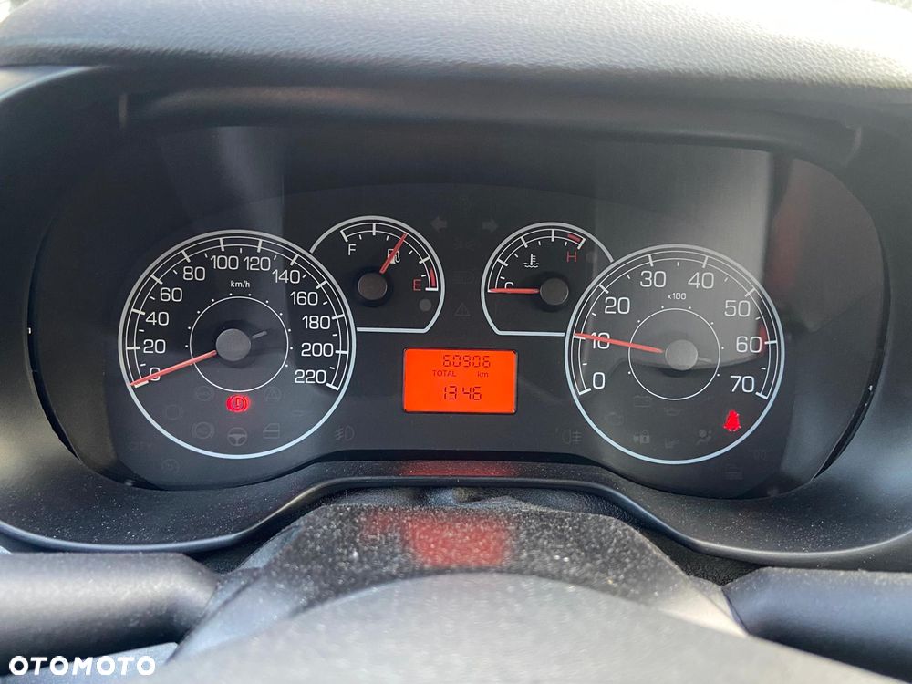 Fiat Punto - 16