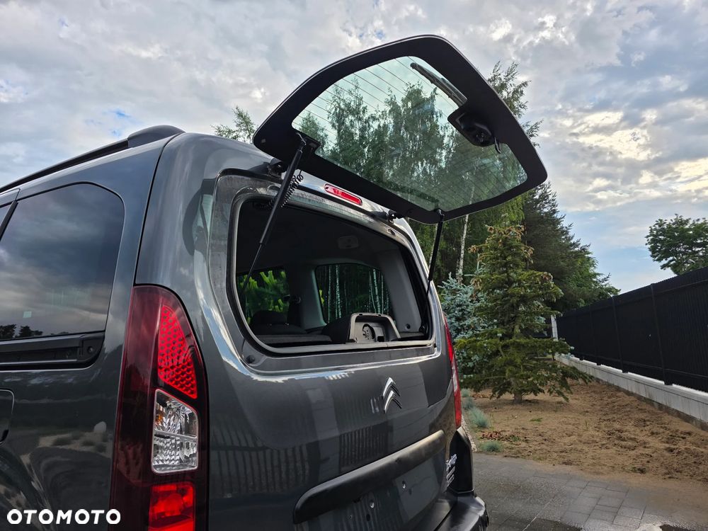 Citroën Berlingo Multispace PureTech 110 SELECTION - 18