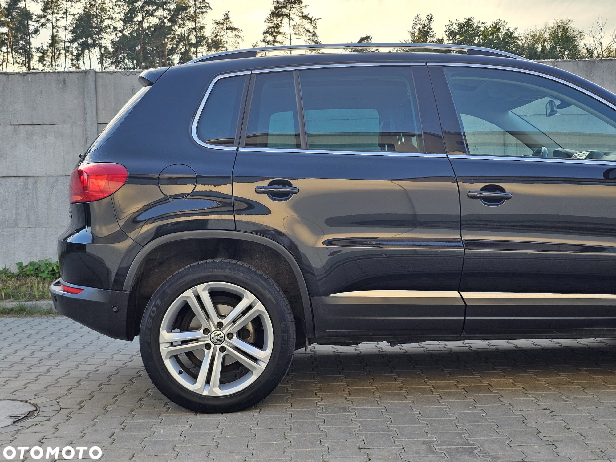 Volkswagen Tiguan 2.0 TDI 4Mot Sport&Style DSG - 11