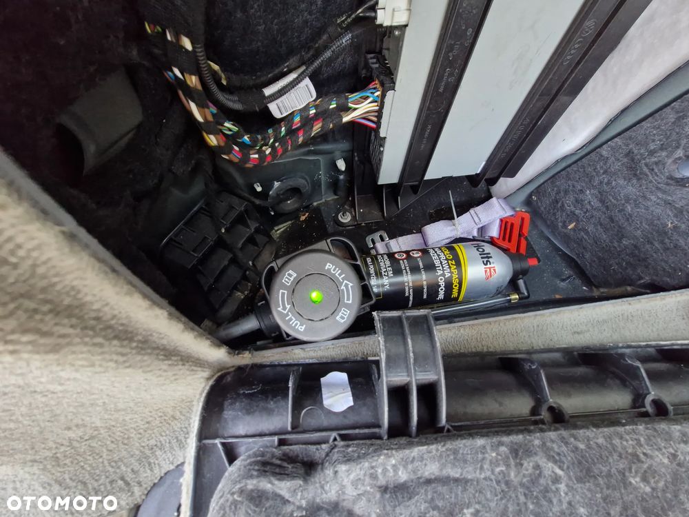 Audi A6 Avant 2.7 TDI DPF quattro tiptronic - 13