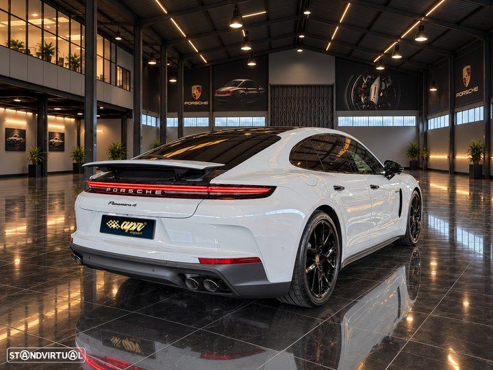Porsche Panamera 4 E-Hybrid — photo 4