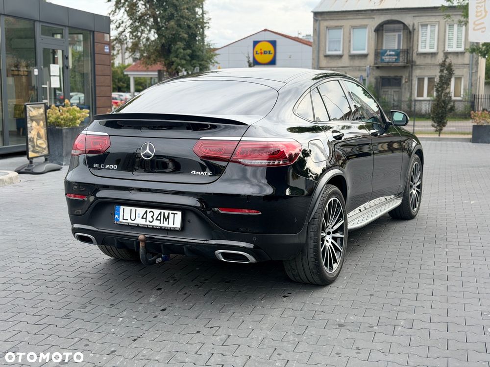 Mercedes-Benz GLC 200 4-Matic - 4