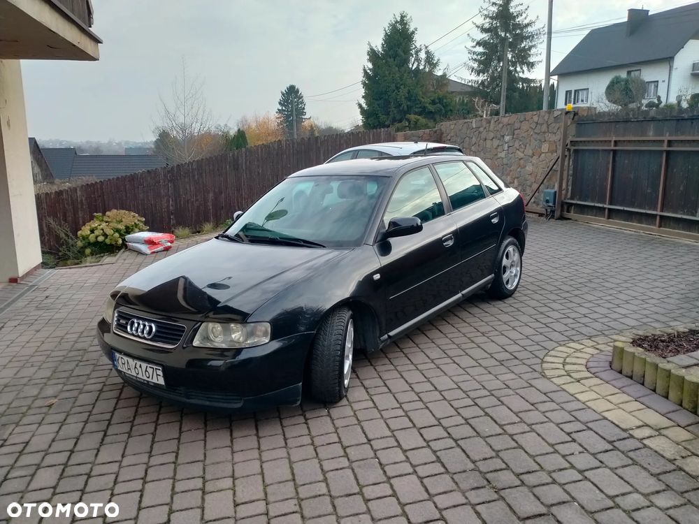 Audi A3 Sportback 1.6 Attraction - 1