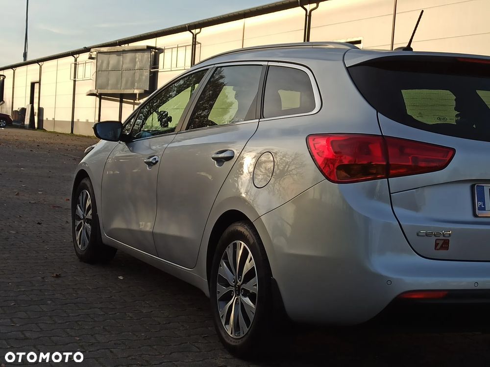Kia Ceed 1.6 GDI L Business Line - 7