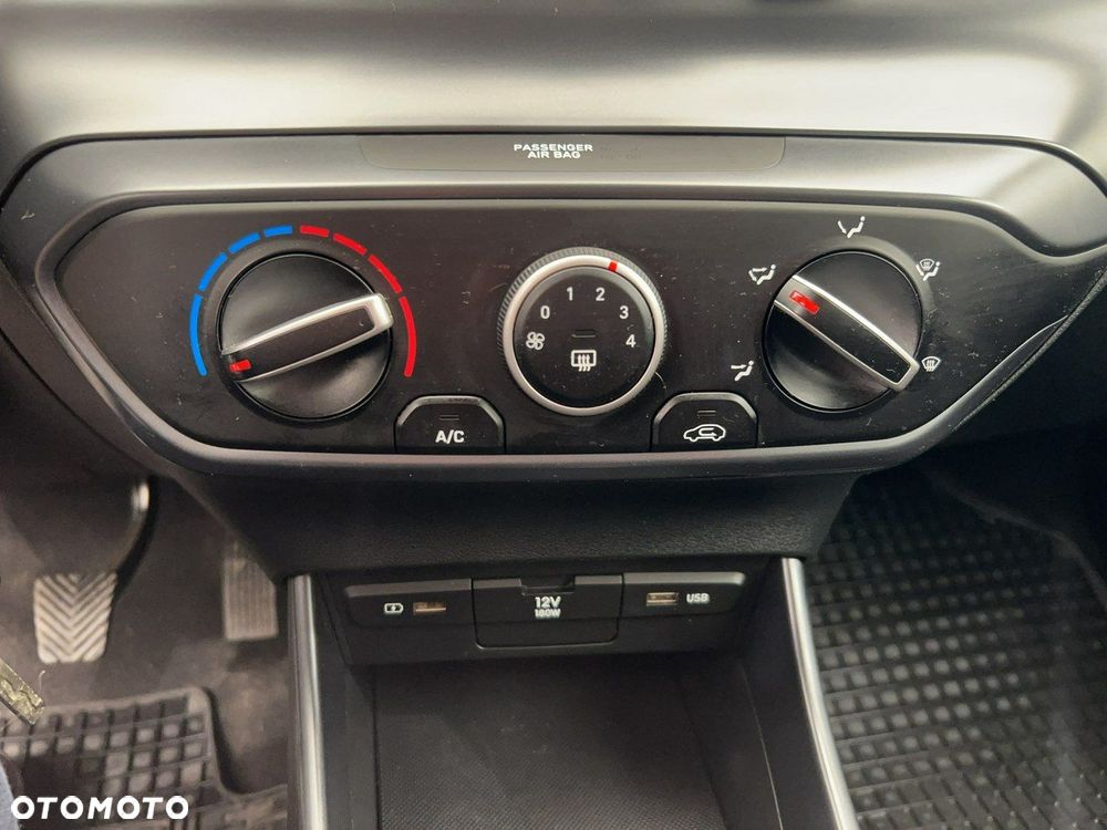 Hyundai i20 1.2 Pure - 20