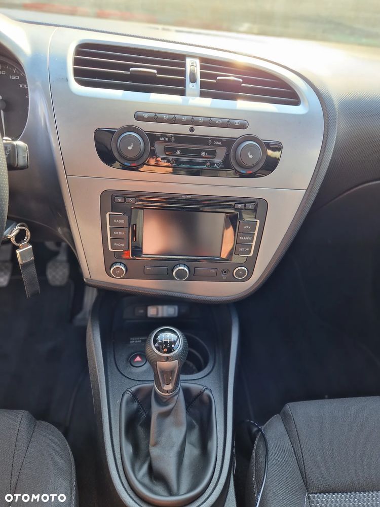 Seat Leon 2.0 TDI DPF Sport - 24