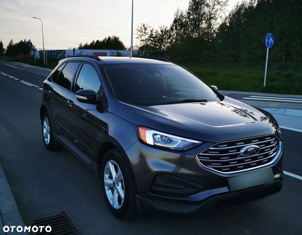 Ford Edge - 7