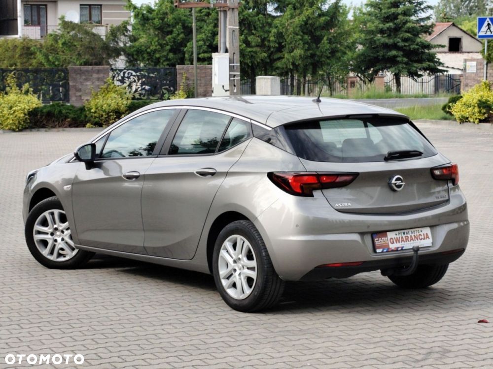 Opel Astra - 25