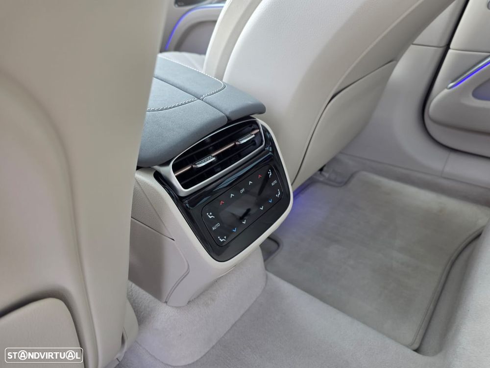 Mercedes-Benz EQS 580 4Matic Electric Art - 35