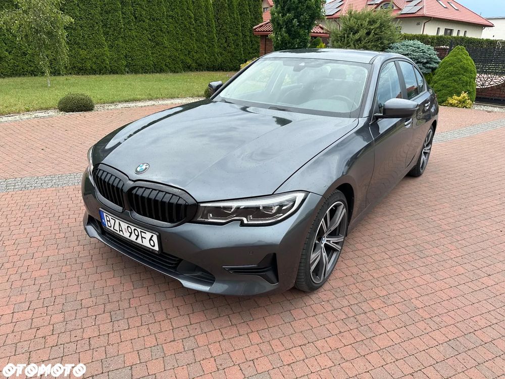 BMW Seria 3 318d Edition Luxury Line Purity - 2