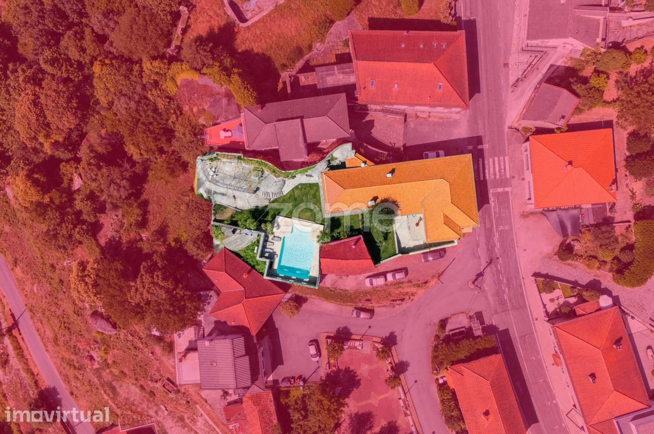 Moradia individual T6 com 4 suites e piscina em Vieira do Minho - Grande imagem: 4/60