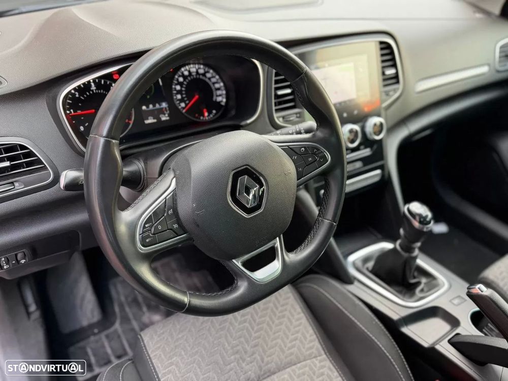 Renault Mégane Sport Tourer 1.5 Blue dCi Limited — fotografia 5