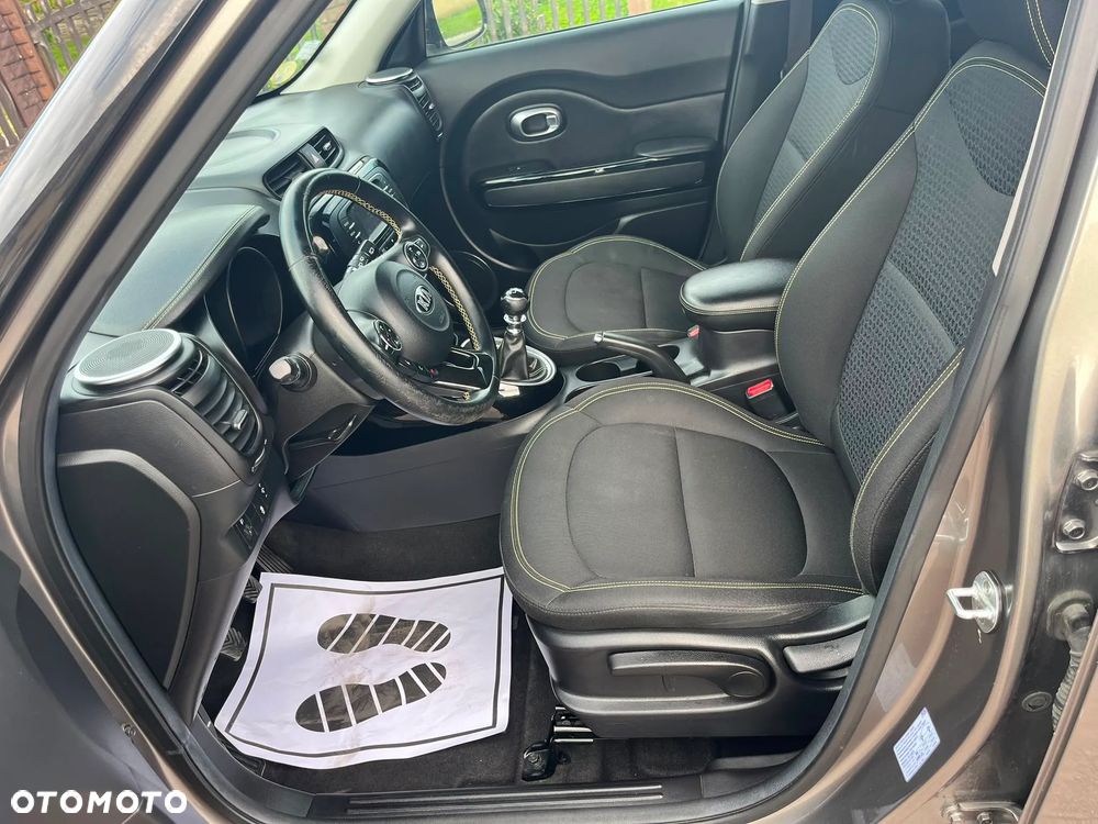 Kia Soul 1.6 CRDI Dream-Team Edition - 14