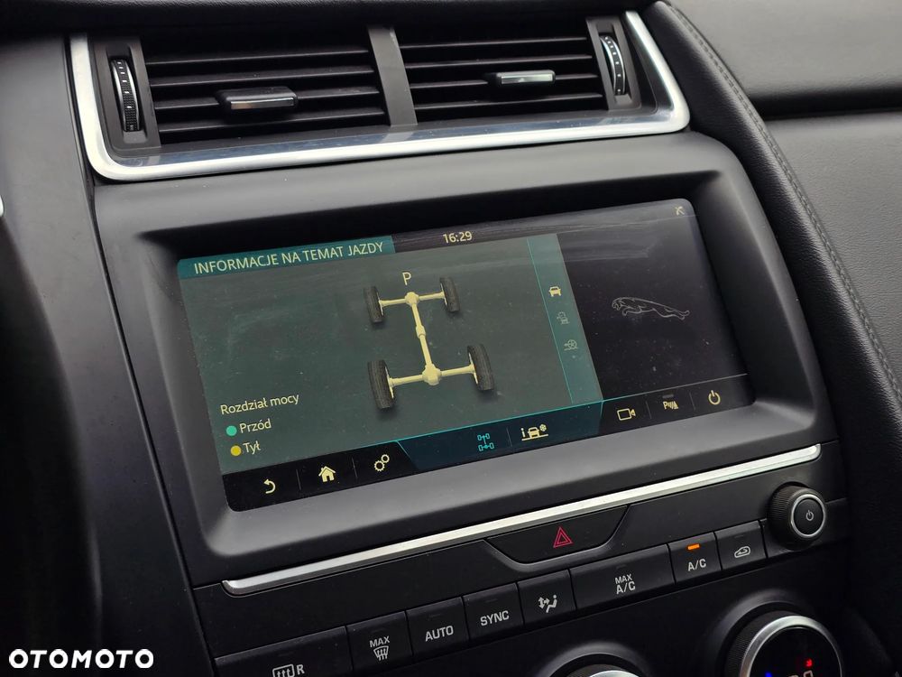 Jaguar E-Pace D150 AWD HSE - 8