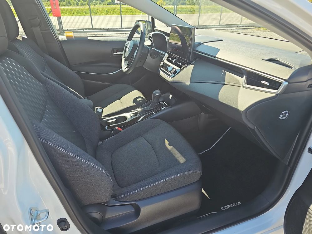 Toyota Corolla 1.8 Hybrid Comfort - 21