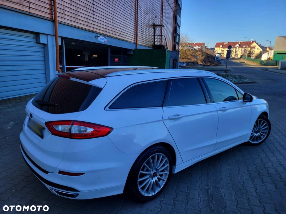 Ford Mondeo SW 2.0 TDCi S&S PowerShift-Aut Titanium - 20