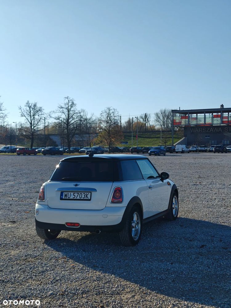 MINI Cooper Standard - 9