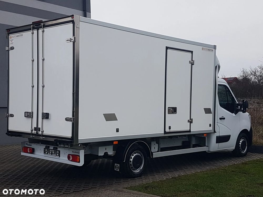 Renault MASTER 8EP CHŁODNIA 4,21x2,11x2,00 IZOTERMA AGREGAT CARRIER XARIOS 350 ZASILANIE Z SILNIKA + ELEKTRYCZNE STACJONARNE KLIMA - 4