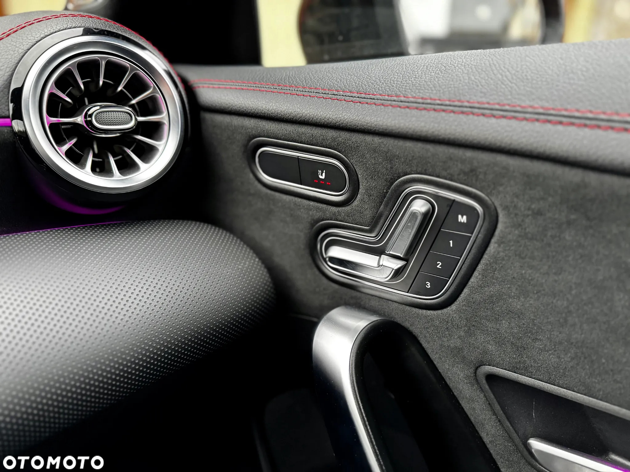 Mercedes-Benz CLA 200 AMG Line 7G-DCT - 20