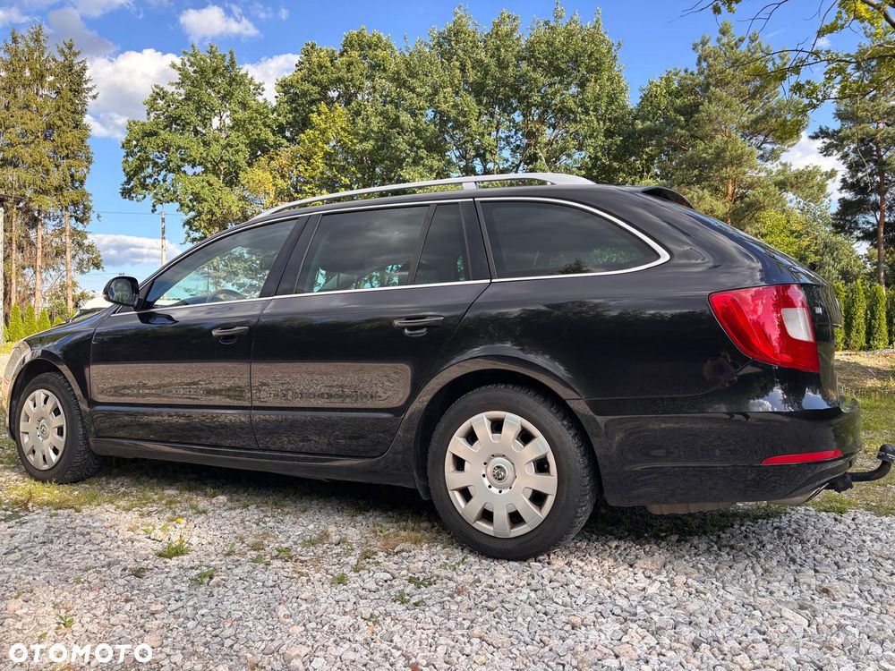 Skoda Superb 2.0 TDI Ambition - 3