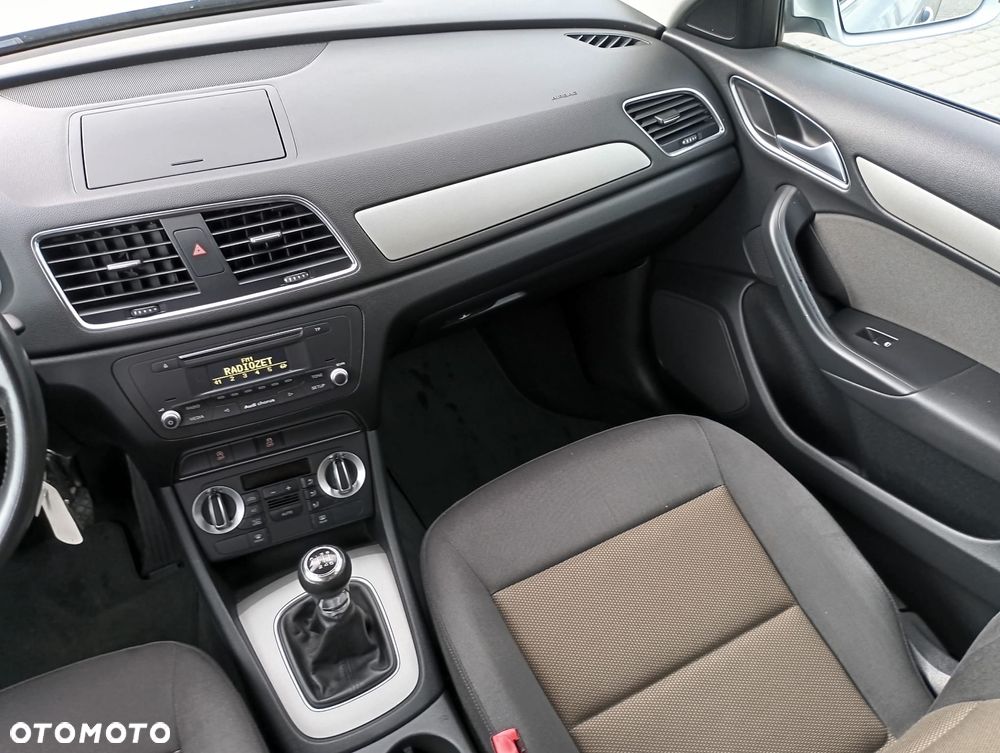 Audi Q3 2.0 TDI Design - 24