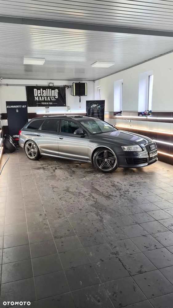 Audi RS6 Avant - 23
