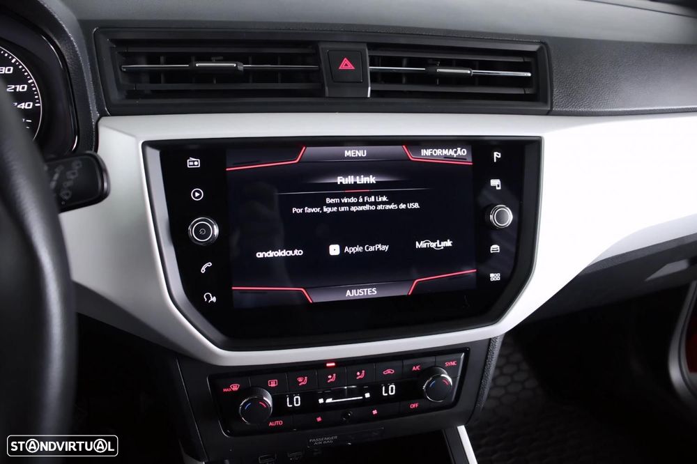SEAT Arona 1.0 TSI Xcellence DSG - 16
