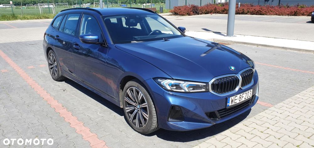 BMW Seria 3 320d xDrive - 4