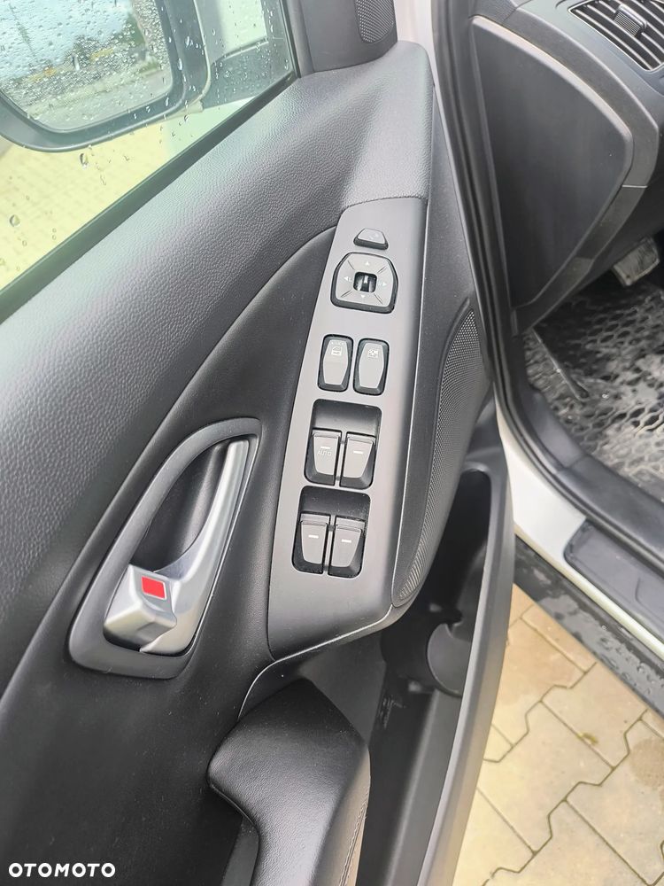 Hyundai ix35 2.0 CRDi Comfort 4WD - 25