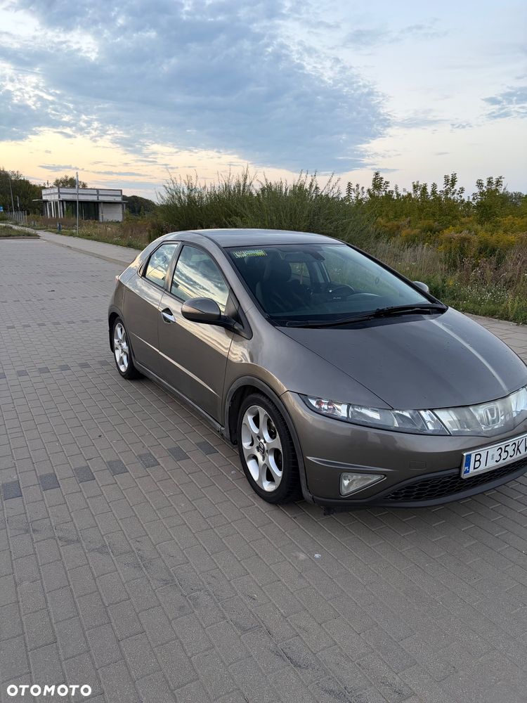 Honda Civic 2007 photo 3