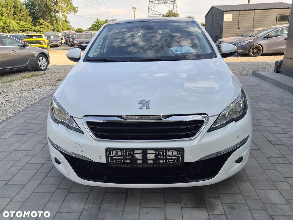 Peugeot 308 1.6 e-HDi Active S&S - 11