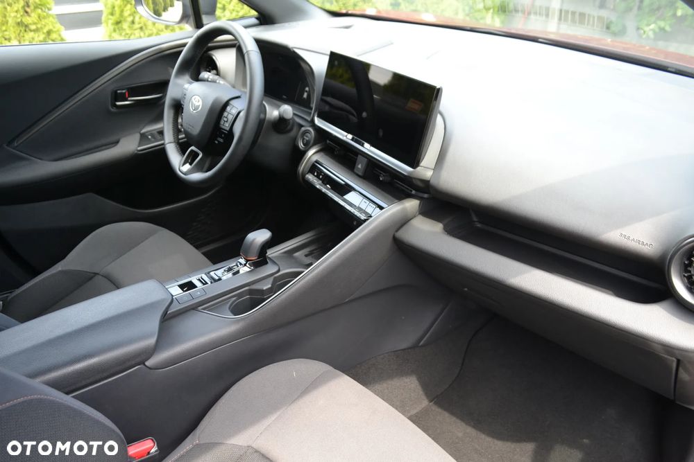 Toyota C-HR 2.0 PHEV Dynamic Force Style - 36