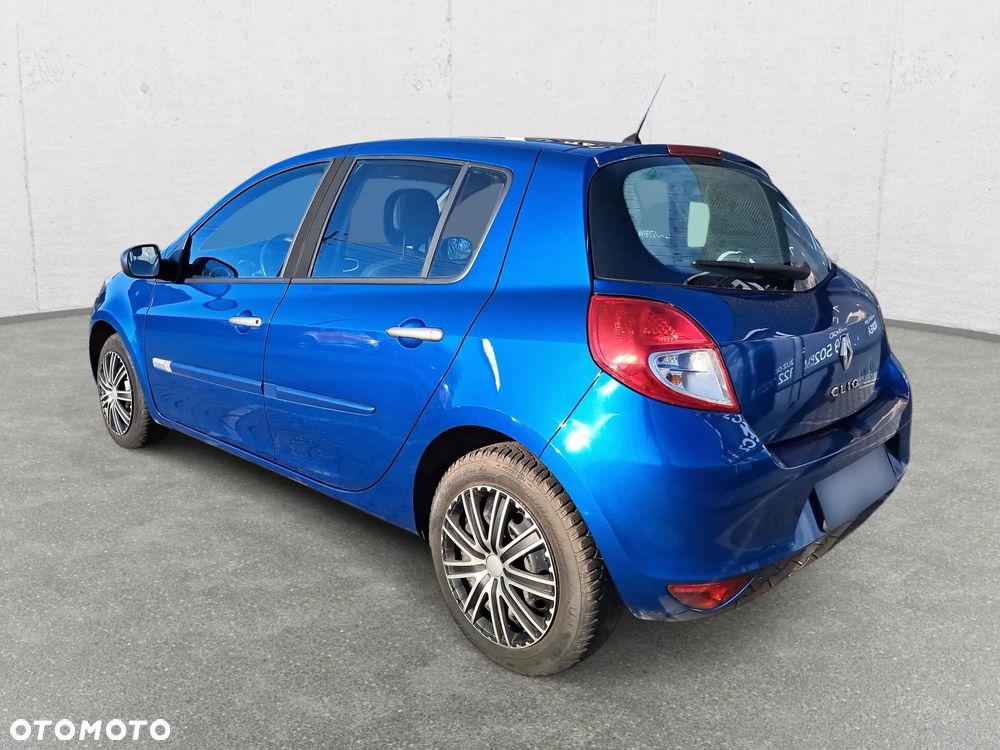 Renault Clio 1.2 16V Alize - 7