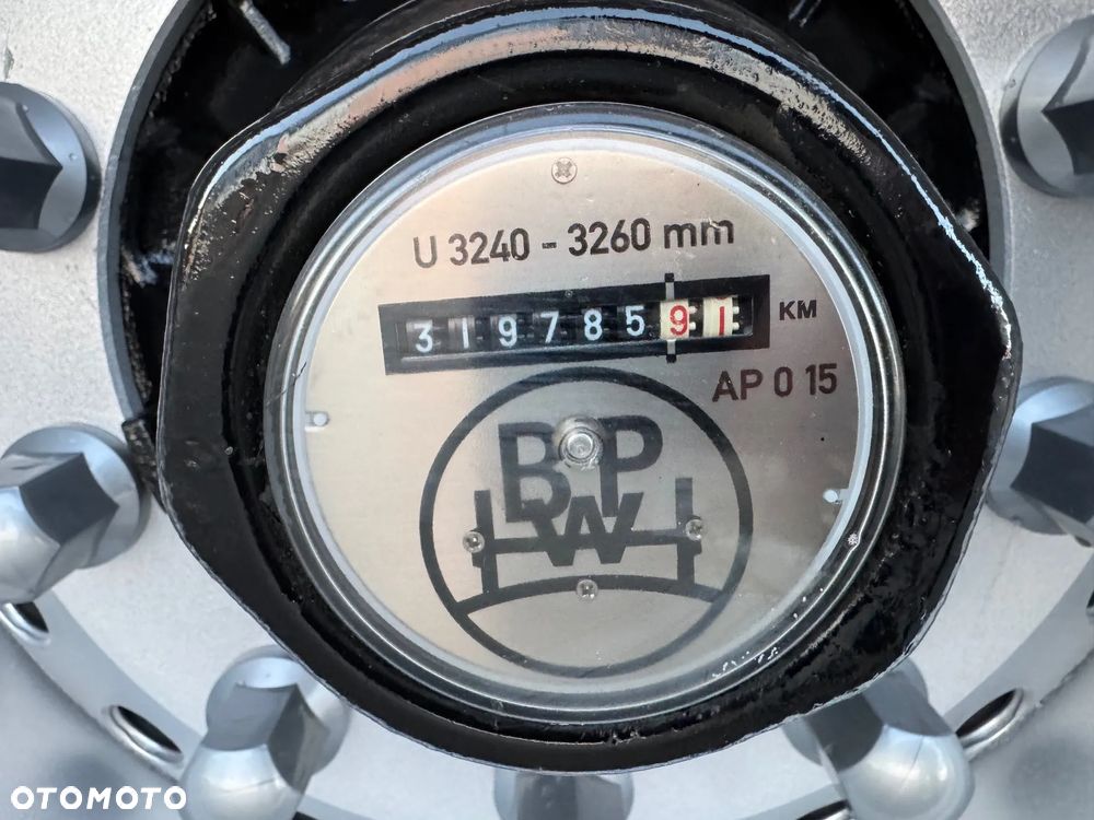 Krone Hakowa, Carrier Vector HE19, Nowe opony!! - 26